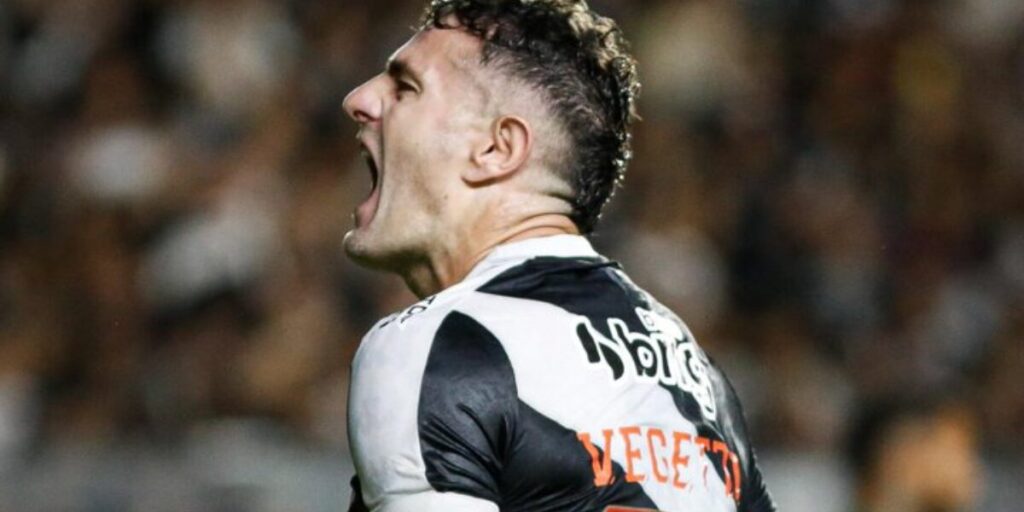 Vegetti se despede do Vasco com 60 gols e destaca sua importância para a torcida cruzmaltina Vegetti se despede do Vasco com 60 gols e destaca sua importância para a torcida cruzmaltina
