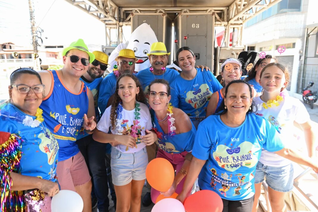 Proteção e acolhimento na folia em Marataízes 