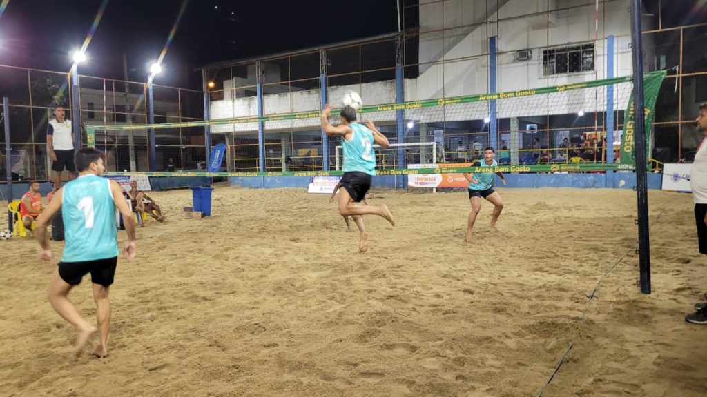 Futevôlei Open em Cachoeiro: emocionantes semifinais e grande final na Temporada de Areia 2026 Arena do bairro Amarelo recebe finais emocionantes do Futevôlei Open - Prefeitura de Cachoeiro de Itapemirim