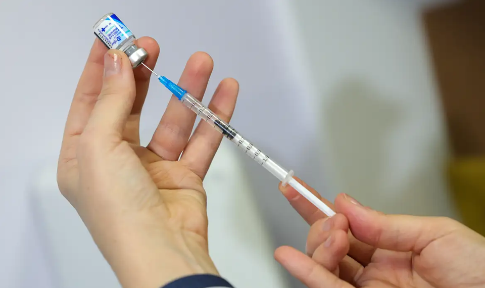 Governo do ES inicia vacinação contra VSR em crianças prematuras e comorbidades Governo do ES inicia vacinação contra VSR em crianças prematuras e comorbidades