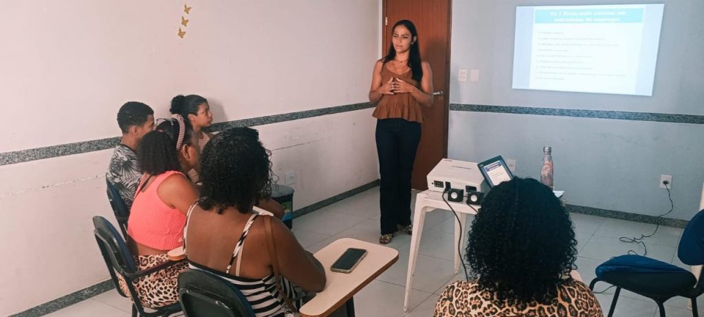 Qualificação profissional e oportunidades de trabalho em Cachoeiro para usuários do CRAS ACESSUAS Trabalho impulsiona oportunidades com qualificação e seleção em Cachoeiro - Prefeitura de Cachoeiro de Itapemirim