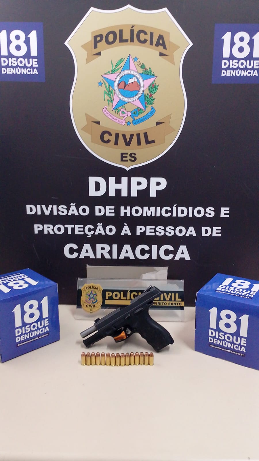 Polícia Civil prende suspeito com pistola e munições em Cariacica Polícia Civil prende suspeito com pistola e munições em Cariacica
