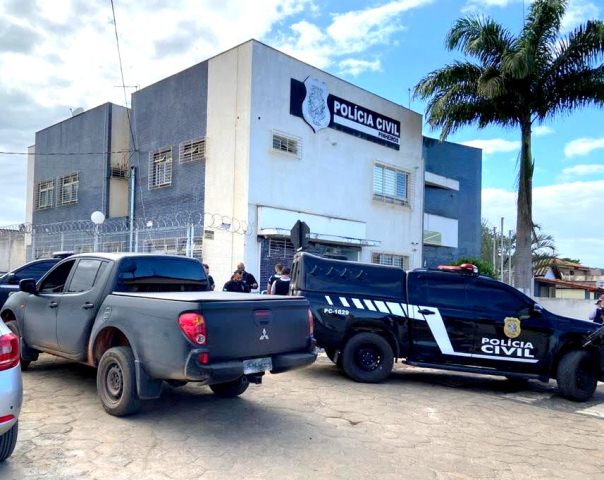<p><strong>PCES realiza operação e prende dois homens por crimes contra a dignidade sexual</strong></p> <p><strong>PCES realiza operação e prende dois homens por crimes contra a dignidade sexual</strong></p>