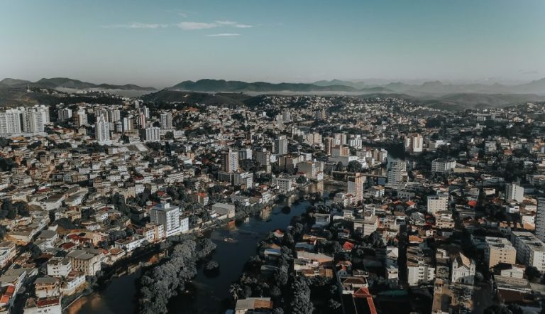 Contribuintes de Cachoeiro podem emitir boletos de IPTU 2026 a partir da próxima semana IPTU 2026: boletos estarão disponíveis a partir da próxima semana em Cachoeiro - Prefeitura de Cachoeiro de Itapemirim