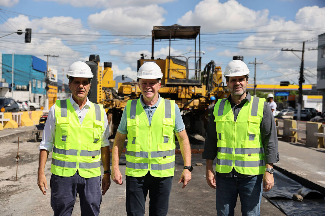Governo do ES anuncia novas estações do Aquaviário e vistorias do Expresso GV Governo do ES anuncia novas estações do Aquaviário e vistorias do Expresso GV