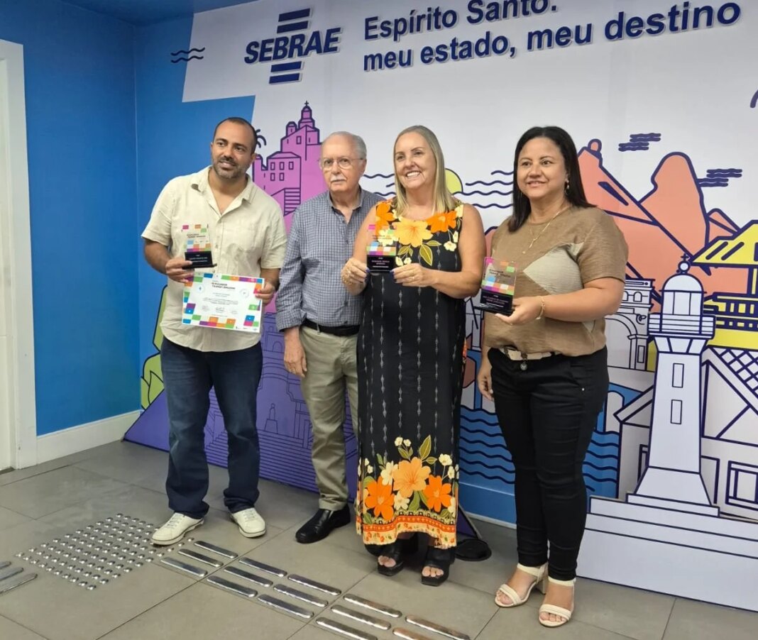 Marataízes se destaca no Prêmio Educador Transformador estadual Marataízes conquista 1º e 3º lugares na etapa estadual do Prêmio Educador Transformador