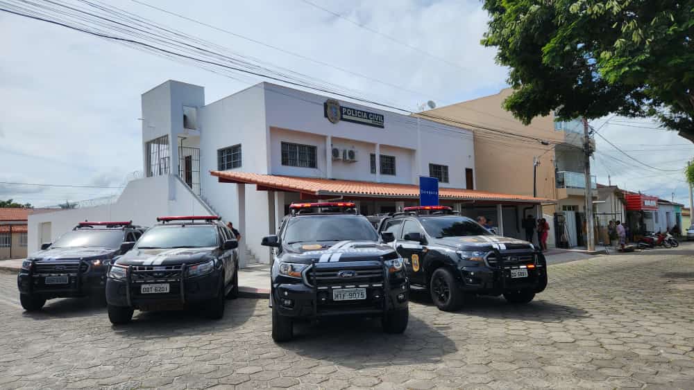 Polícia Civil prende homem acusado de estupro de vulnerável em Montanha Polícia Civil prende homem acusado de estupro de vulnerável em Montanha