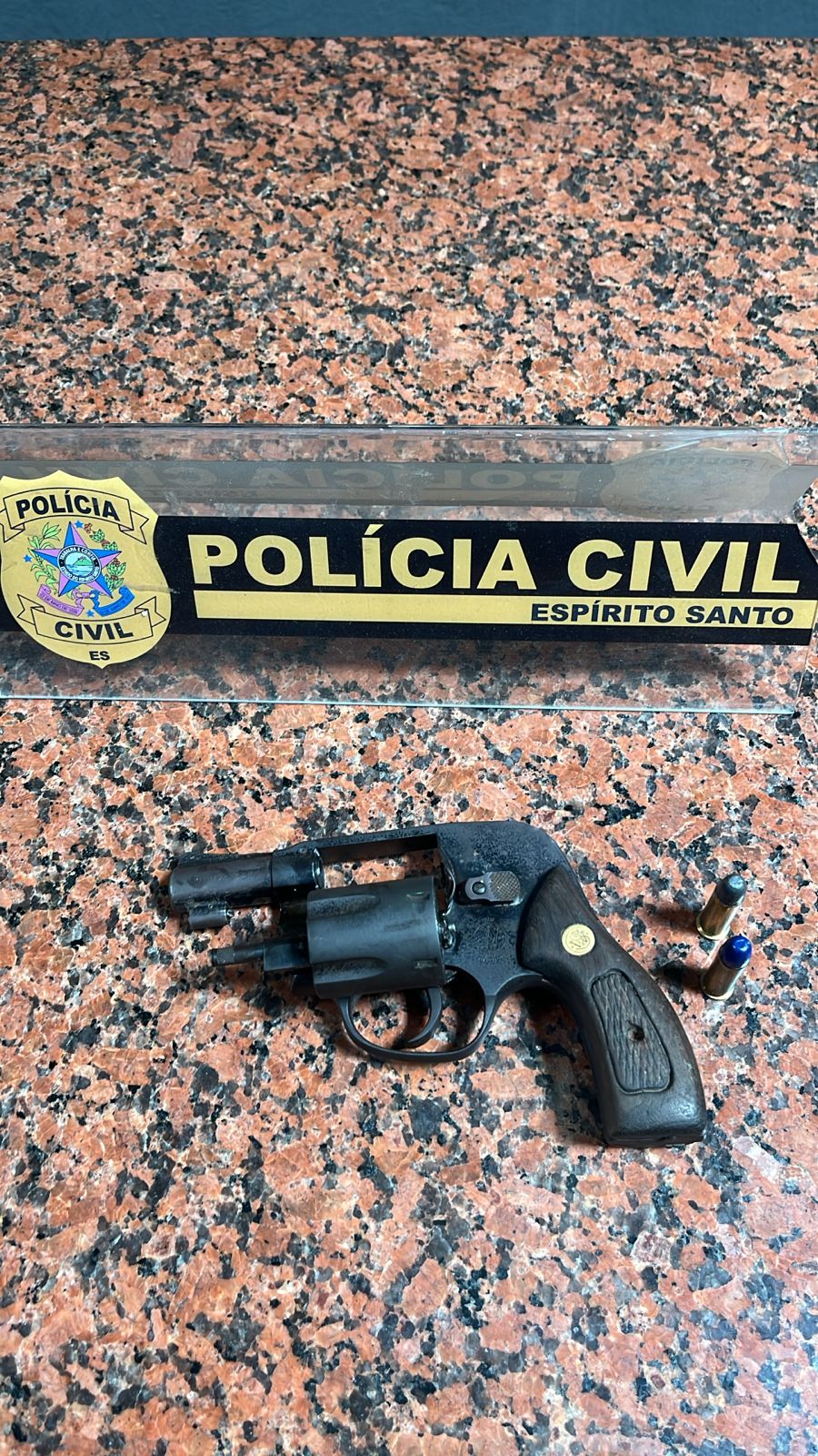 Polícia Civil prende homem por tentativa de homicídio em Marataízes, ES Polícia Civil prende homem por tentativa de homicídio em Marataízes, ES