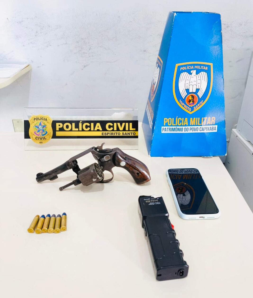 Polícia Civil realiza operação em Nova Venécia e prende quatro suspeitos de crimes Polícia Civil realiza operação em Nova Venécia e prende quatro suspeitos de crimes