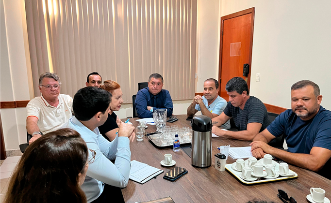Câmara de Anchieta se reúne com EDP para discutir energia elétrica Câmara de Anchieta se reúne com EDP e cobra melhorias no fornecimento de energia no município