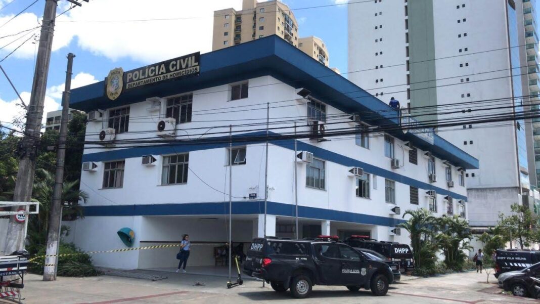 Polícia Civil do ES prende suspeito de homicídio em Cariacica após crime brutal Polícia Civil do ES prende suspeito de homicídio em Cariacica após crime brutal