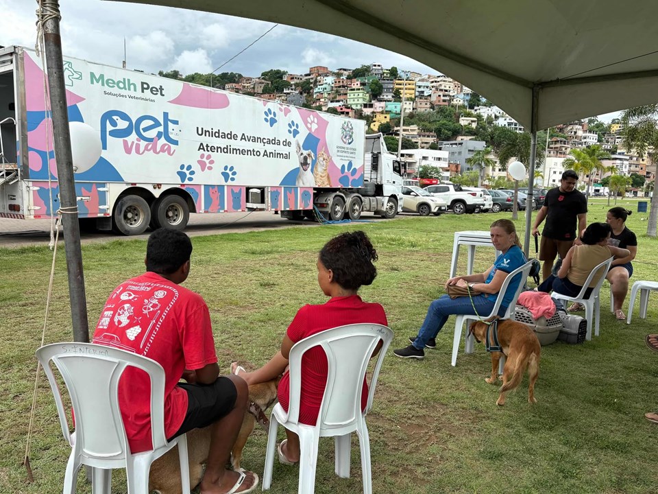 Governo do ES leva Carreta do Pet Vida a Cachoeiro com serviços gratuitos Governo do ES leva Carreta do Pet Vida a Cachoeiro com serviços gratuitos