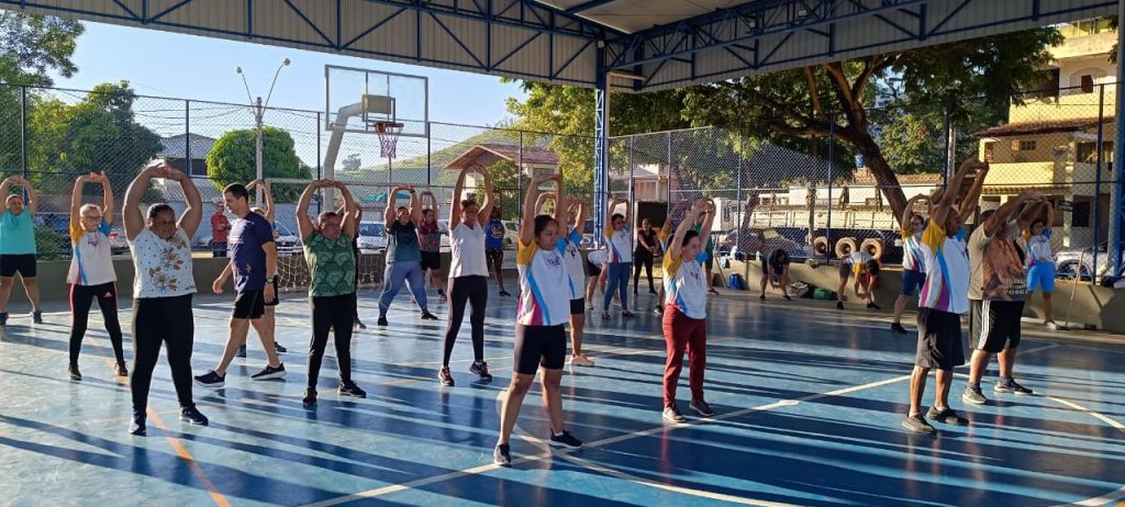 Prefeitura de Cachoeiro inaugura academia ao ar livre e promove saúde para todos. Prefeitura de Cachoeiro entrega academia ao ar livre no bairro Alto Monte Cristo - Prefeitura de Cachoeiro de Itapemirim