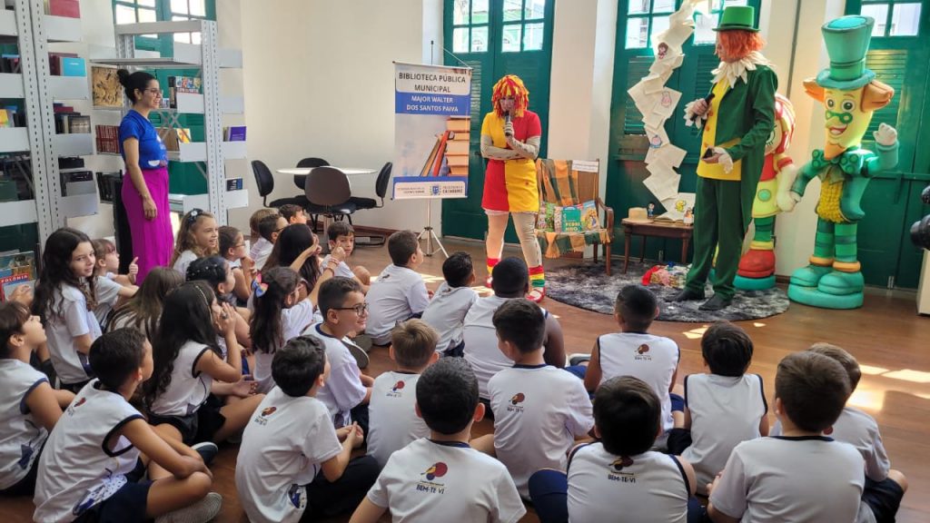 Prefeitura de Cachoeiro promove ‘Leitura em Movimento’ em celebração ao livro infantil “Leitura em Movimento” mobiliza crianças em bibliotecas de Cachoeiro - Prefeitura de Cachoeiro de Itapemirim