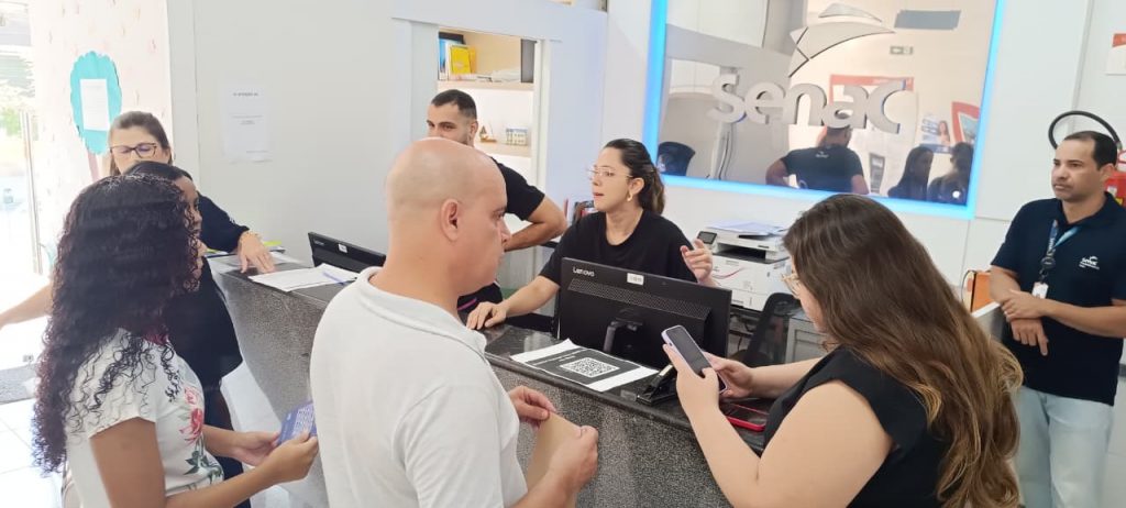 Cachoeiro realiza Mutirão de Empregos, conectando empresas e candidatos em busca de trabalho Mutirão de Empregos registrou mais de 120 atendimentos em Cachoeiro - Prefeitura de Cachoeiro de Itapemirim