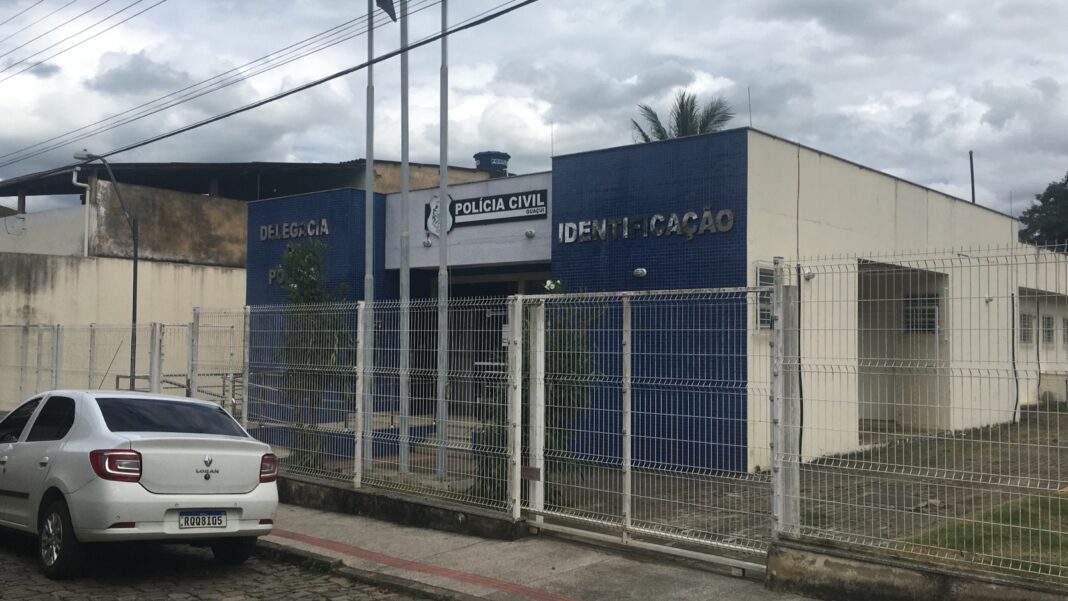 Polícia Civil do ES prende foragido com mandados de prisão em Guaçuí Polícia Civil do ES prende foragido com mandados de prisão em Guaçuí