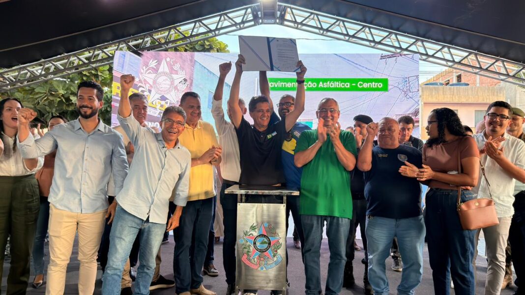 Governo do ES assina convênios e entrega obras em São Mateus Governo do ES assina convênios e entrega obras em São Mateus