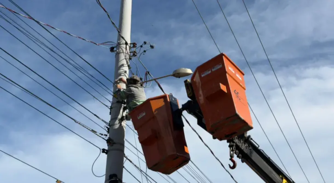 Marataízes e EDP começam modernização da iluminação pública local Prefeitura de Marataízes e EDP iniciam modernização da Iluminação Pública