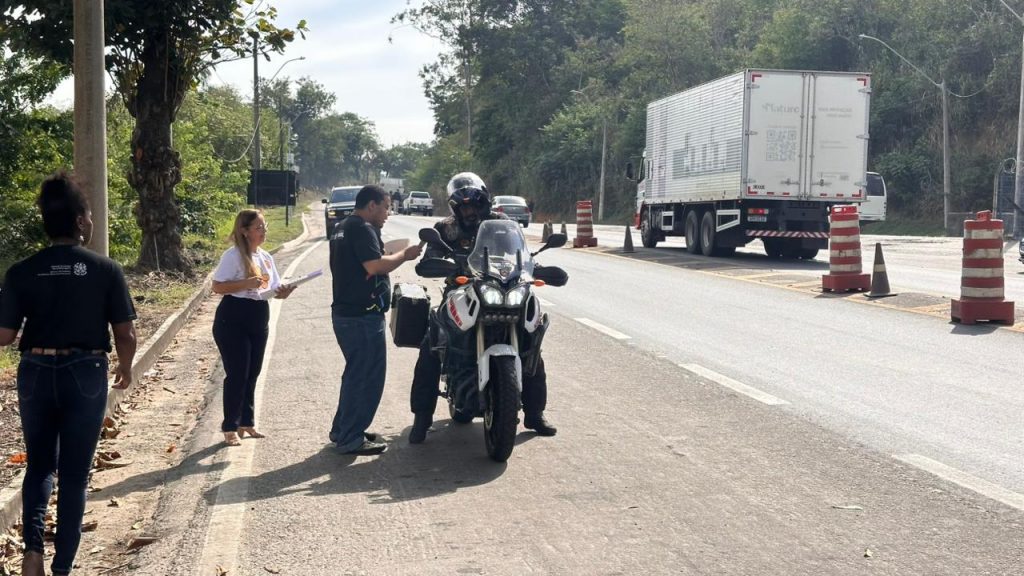 Mobilização em Cachoeiro promove conscientização sobre abuso sexual de crianças Ação conjunta mobiliza população no combate à violência sexual contra crianças e adolescentes - Prefeitura de Cachoeiro de Itapemirim