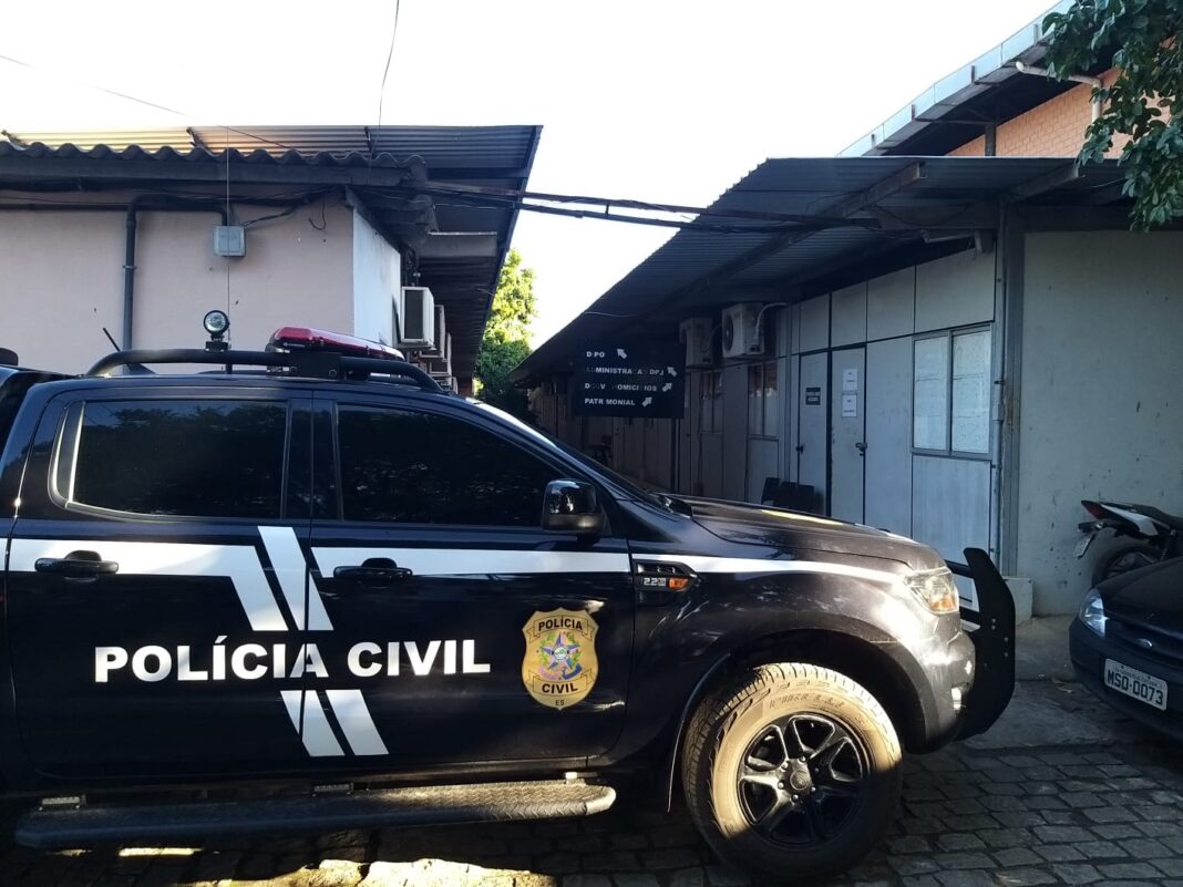 Polícia Civil prende dois homens por crimes graves em Cachoeiro de Itapemirim Polícia Civil prende dois homens por crimes graves em Cachoeiro de Itapemirim