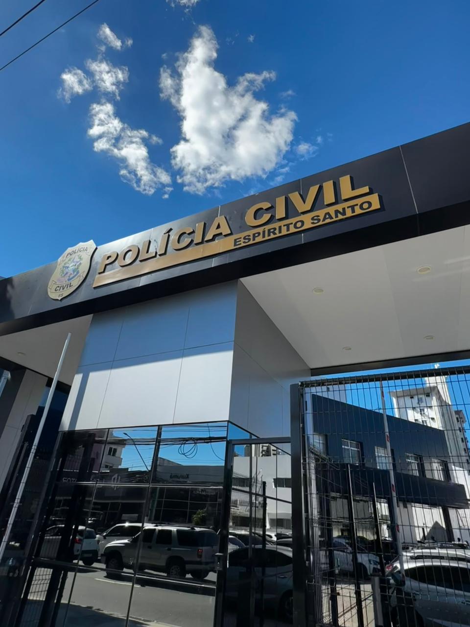 <p><strong>Polícia Civil do ES mantém atendimento em plantões no feriado de 1º de maio</strong></p> <p><strong>Polícia Civil do ES mantém atendimento em plantões no feriado de 1º de maio</strong></p>