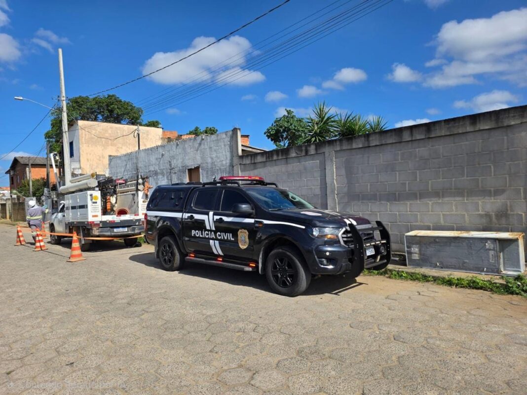 Polícia Civil identifica furto de energia em depósito de sucatas em Linhares Polícia Civil identifica furto de energia em depósito de sucatas em Linhares