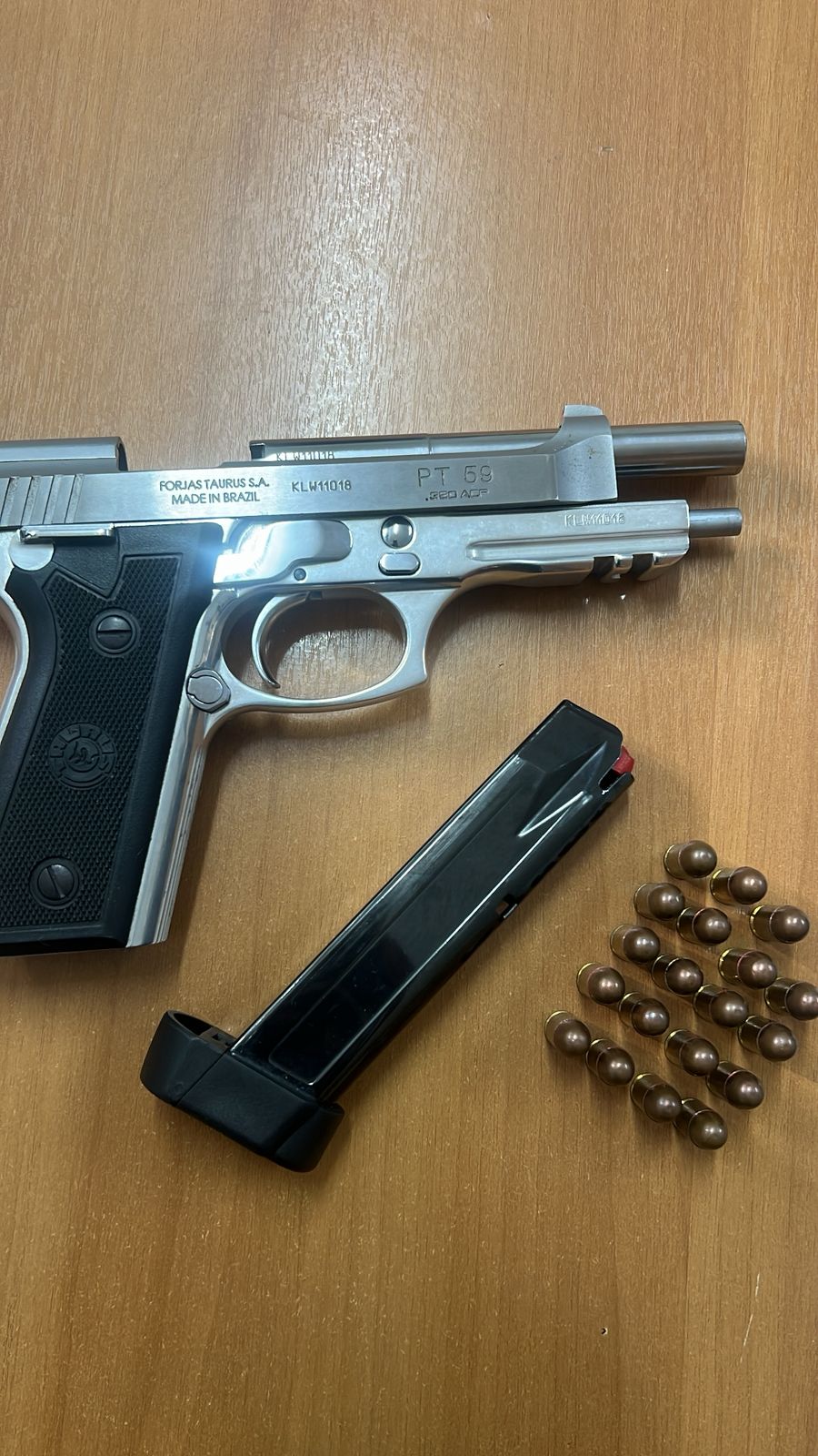 Polícia Civil apreende arma em operação contra ameaças a mulher em Cariacica Polícia Civil apreende arma em operação contra ameaças a mulher em Cariacica