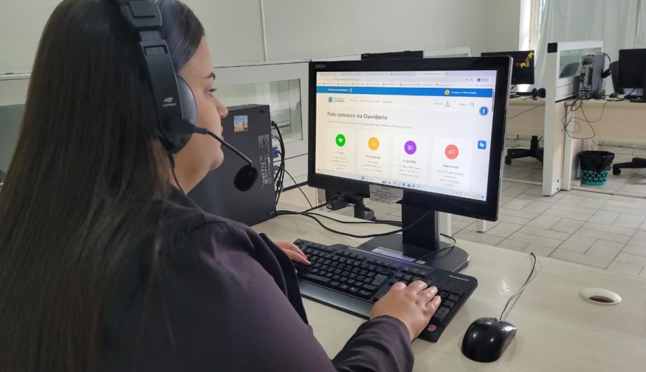 Cachoeiro realiza encontro para fortalecer a rede de Ouvidorias e melhorar serviços públicos Controladoria promove encontro para fortalecer rede de Ouvidorias do município - Prefeitura de Cachoeiro de Itapemirim