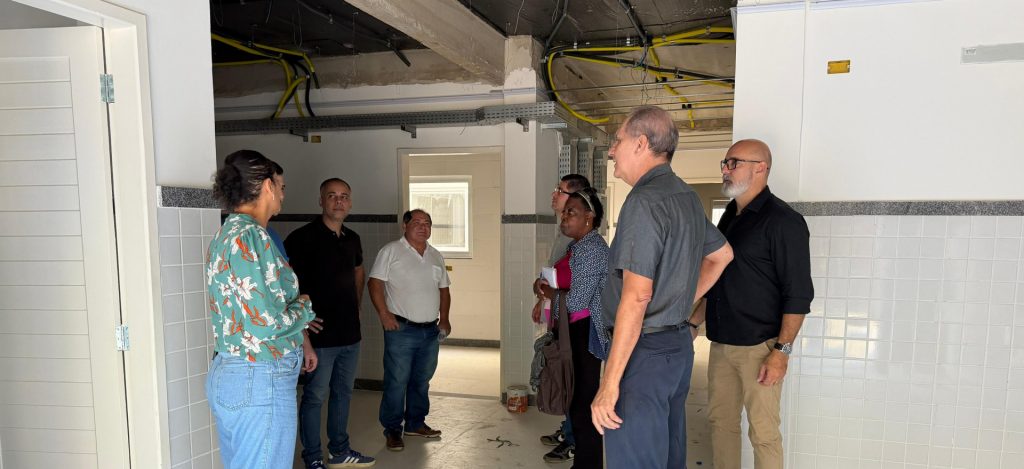 Prefeitura realiza visita técnica em obra da nova UBS do Vila Rica - Prefeitura de Cachoeiro de Itapemirim