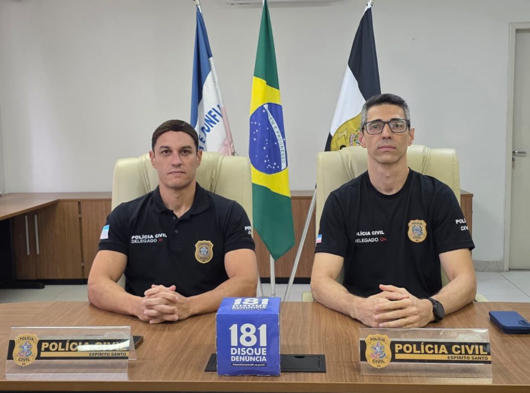 <p><strong>Polícia Civil do ES Prende Homem por Tentativa de Venda de Fuzil em Vila Velha</strong></p> <p><strong>Polícia Civil do ES Prende Homem por Tentativa de Venda de Fuzil em Vila Velha</strong></p>