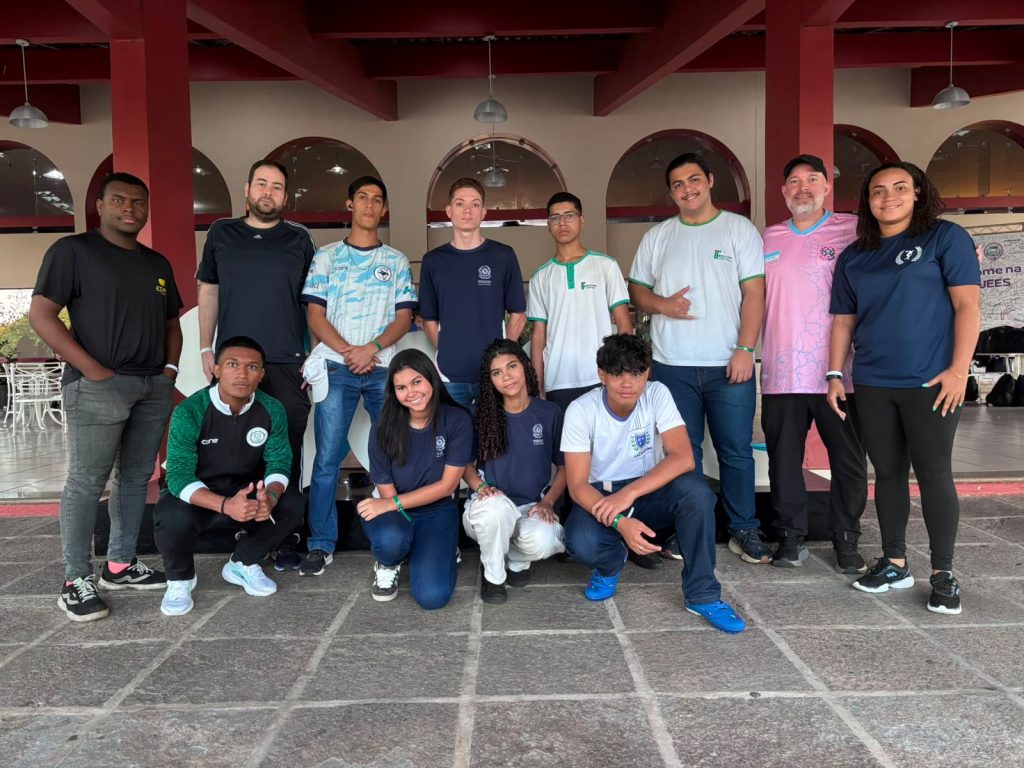 Cachoeiro de Itapemirim participa de fase estadual dos Jogos Escolares 2026 em Vitória Atletismo de Cachoeiro reforça trabalho de formação de atletas nos JEES 2026 - Prefeitura de Cachoeiro de Itapemirim