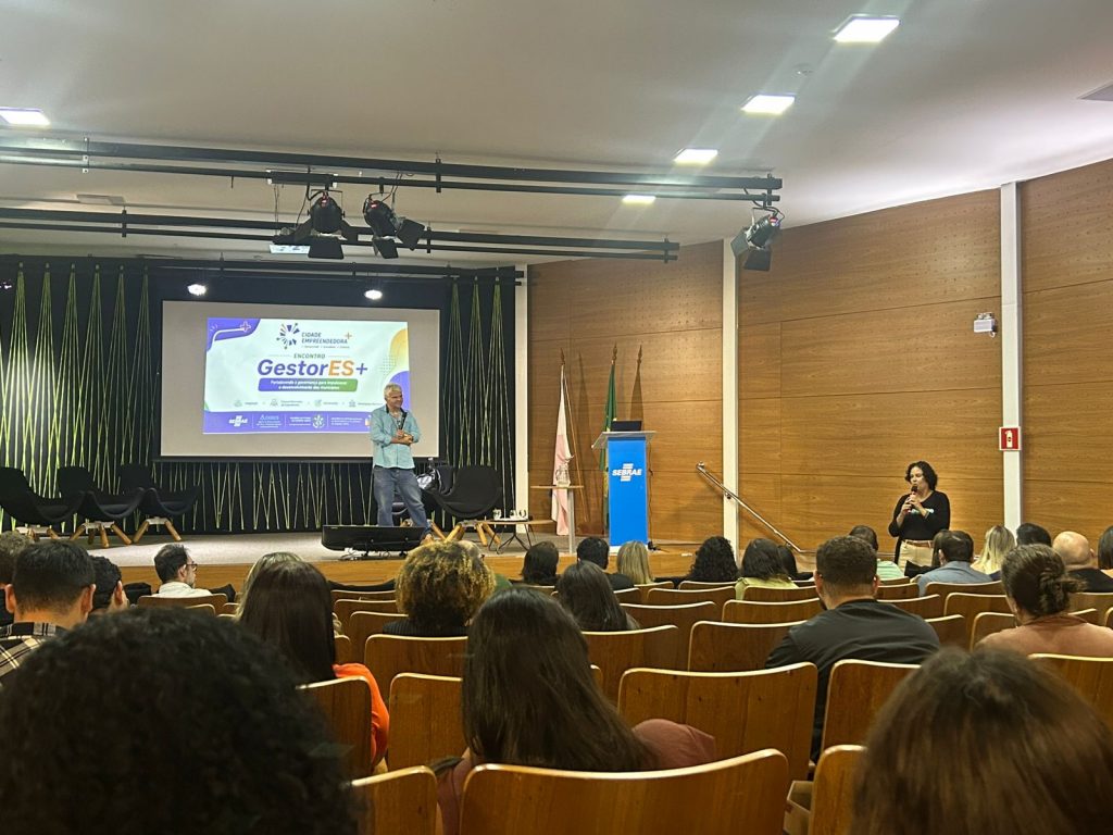 Cachoeiro participa de Encontro GestorES+ para qualificação da gestão pública local Cachoeiro participa de encontro estadual voltado ao fortalecimento da gestão e do empreendedorismo - Prefeitura de Cachoeiro de Itapemirim