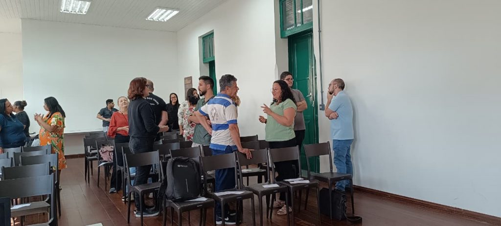 Cachoeiro promove palestra sobre saúde mental dos servidores públicos municipais. Prefeitura promove ações voltadas à saúde mental e bem-estar dos servidores - Prefeitura de Cachoeiro de Itapemirim