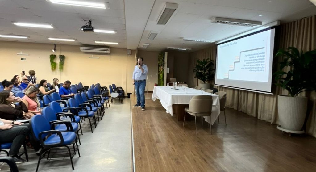 Conferência Municipal de Saúde em Cachoeiro fortalece propostas para o Conferência Municipal de Saúde debate o futuro do SUS em Cachoeiro - Prefeitura de Cachoeiro de Itapemirim