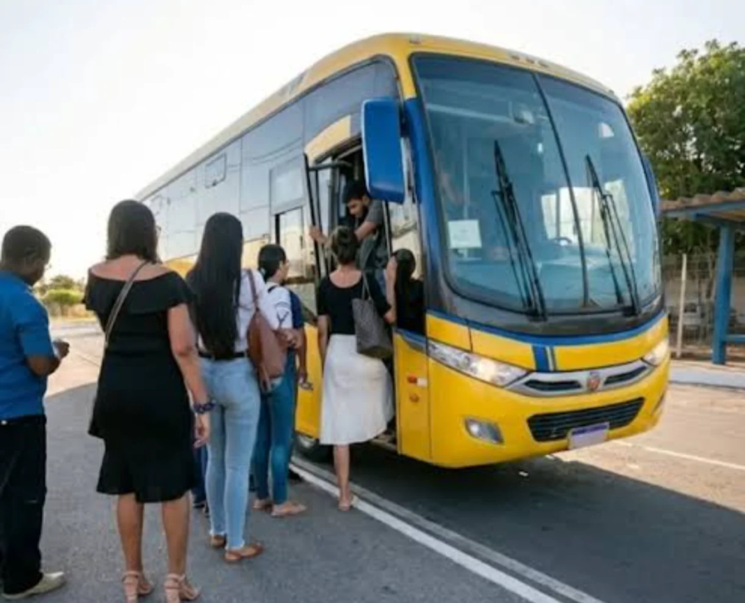 Prazo para renovação da carteirinha de transporte em Marataízes Prefeitura abre prazo para renovar carteirinha do transporte universitário