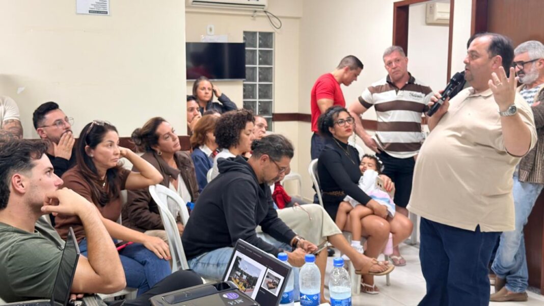 Prefeitura de Anchieta apresenta projeto de revitalização da Praça das Garças à comunidade Notícia Prefeitura de Anchieta apresenta projeto da Praça das Garças à comunidade de Porto de Cima - Prefeitura Municipal de Anchieta