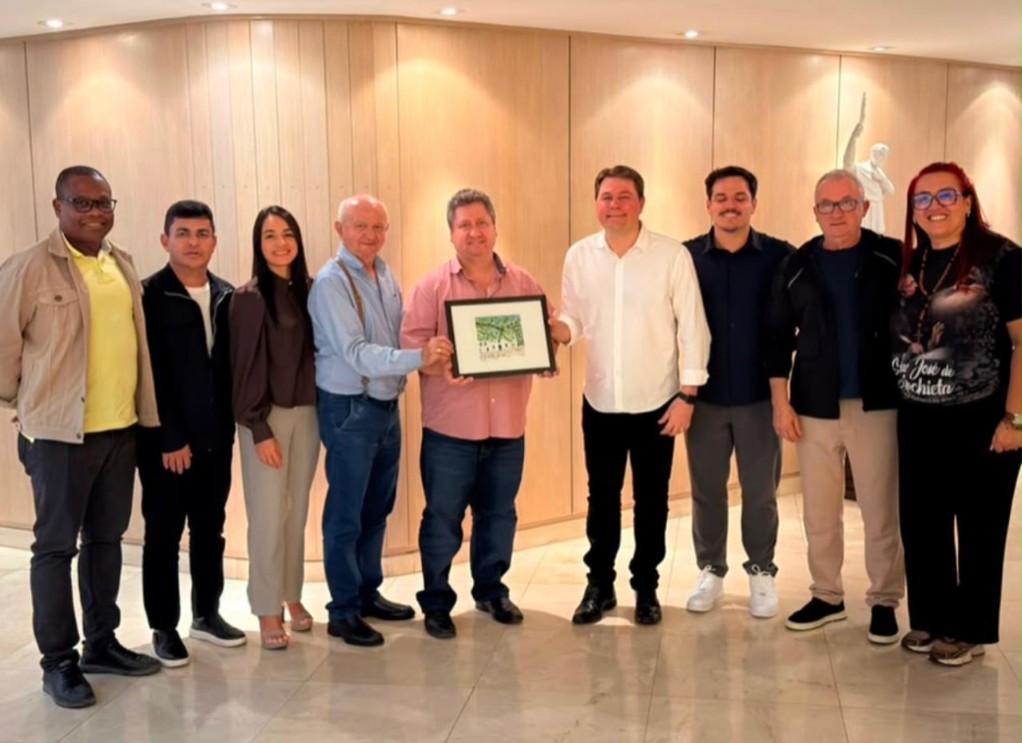 Anchieta fortalece turismo religioso com parceria após visita a Aparecida Notícia Comitiva da Prefeitura retorna de Aparecida com boas notícias para o turismo religioso - Prefeitura Municipal de Anchieta