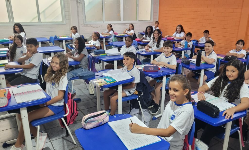Cachoeiro avança no IDEB, refletindo compromisso com a educação pública de qualidade Cachoeiro eleva índices do IDEB e consolida avanços na qualidade da educação municipal - Prefeitura de Cachoeiro de Itapemirim
