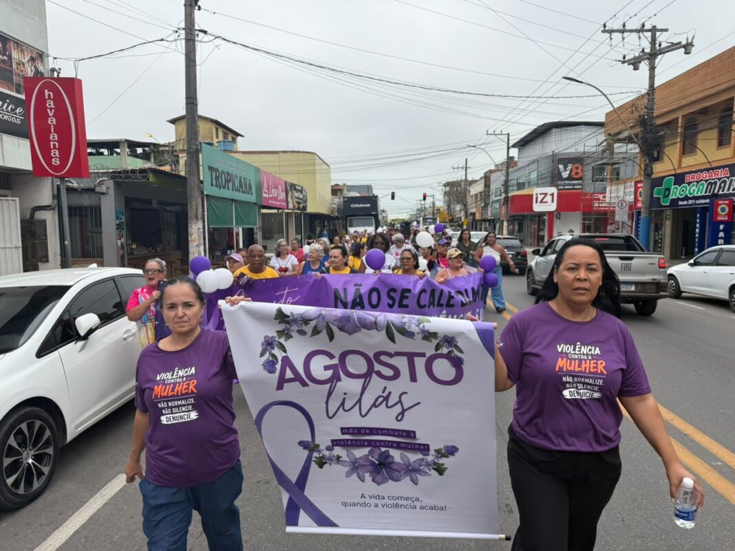Caminhada do Agosto Lilás em Marataízes mobiliza centenas de pessoas Caminhada do Agosto Lilás reúne centenas de pessoas em Marataízes