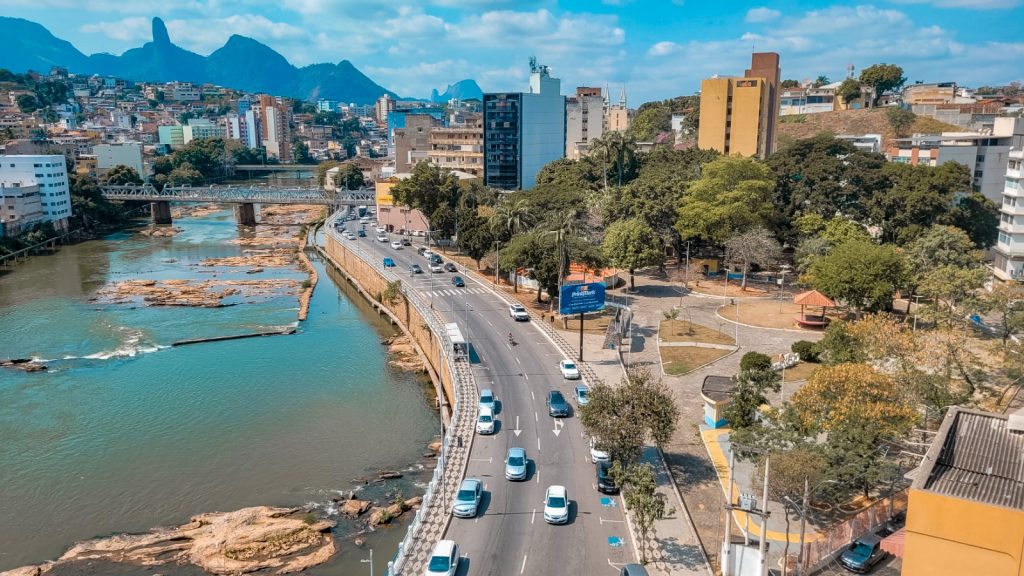 Reforma da Praça de Fátima em Cachoeiro traz melhorias para lazer e convivência social Prefeitura assina ordem de serviço para reforma da Praça de Fátima nesta quarta-feira (26) - Prefeitura de Cachoeiro de Itapemirim