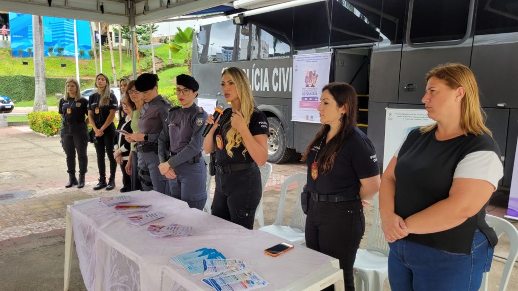 Operação Mulher Segura realiza atendimentos e ações educativas em Cachoeiro - Prefeitura de Cachoeiro de Itapemirim