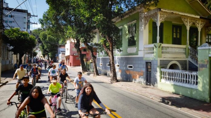 Passeio ciclístico marca Dia das Crianças em Cachoeiro com esporte e diversão - Prefeitura de Cachoeiro de Itapemirim