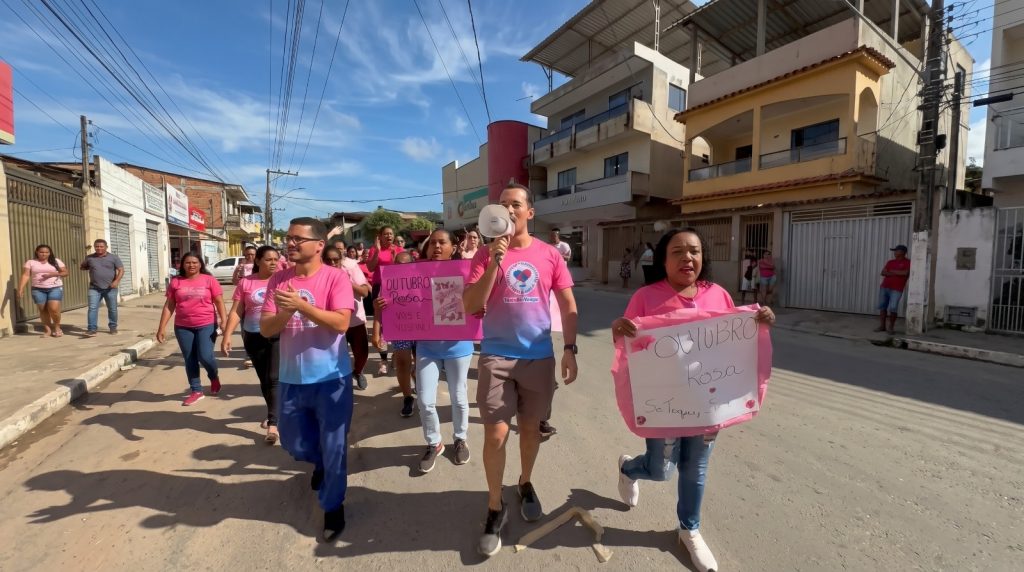 Prefeitura de Cachoeiro encerra Outubro Rosa com caminhada em Itaóca - Prefeitura de Cachoeiro de Itapemirim